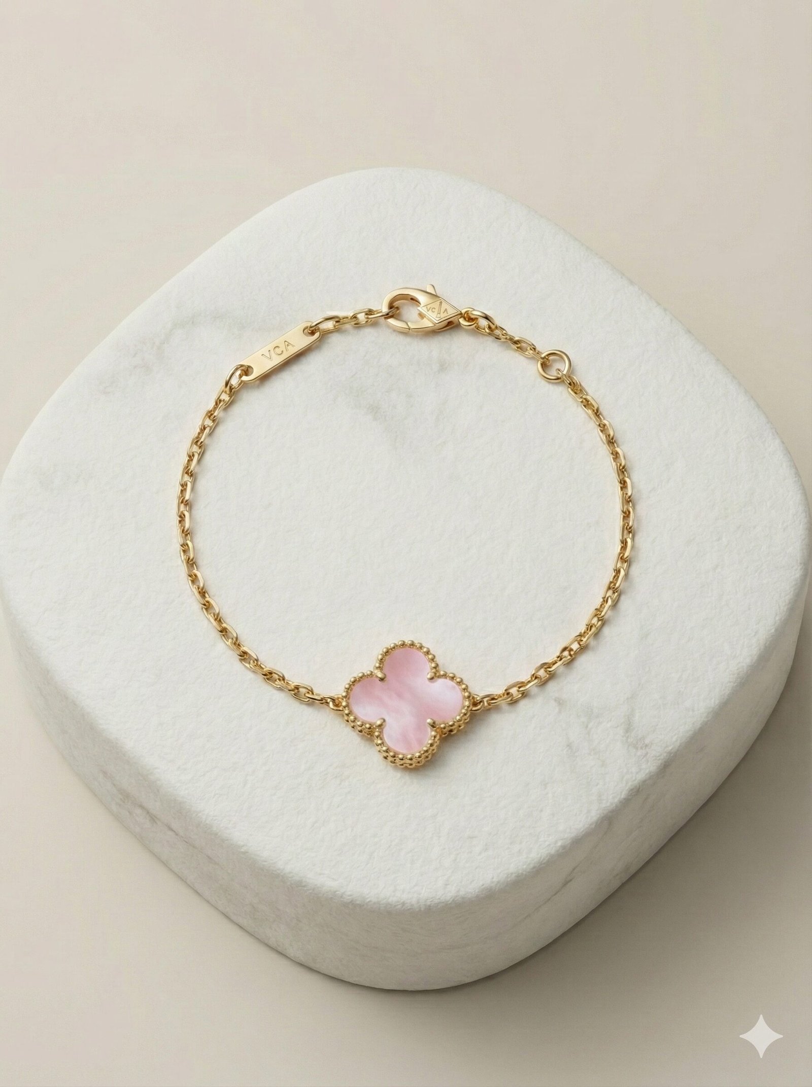 Luxury Pink Mother of Pearl Clover Bracelet – Gold Tone