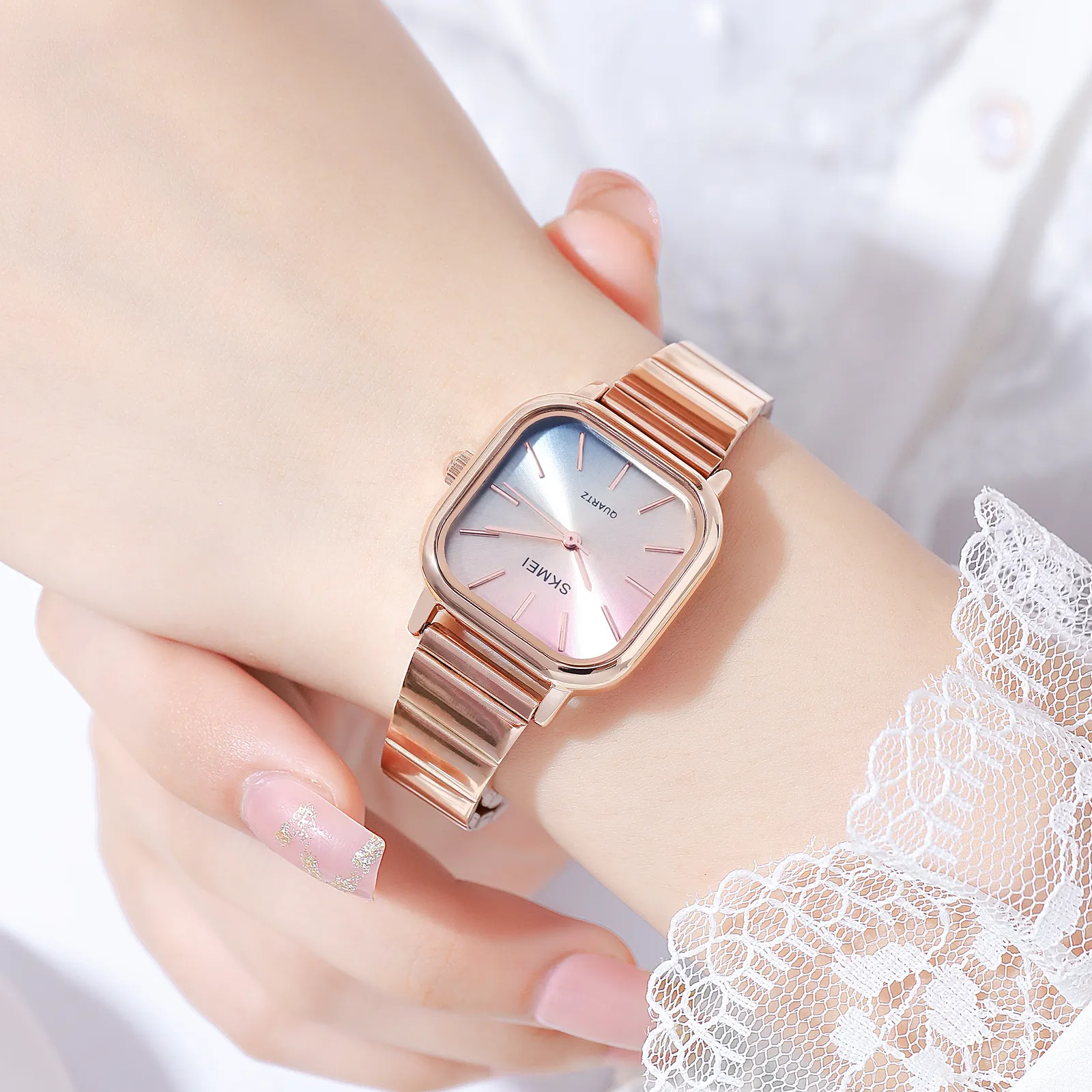SKMEI 2190 Women's Analog Quartz Watch