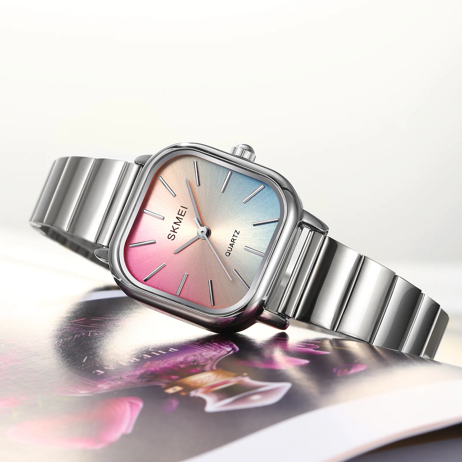 SKMEI 2190 Women's Analog Quartz Watch