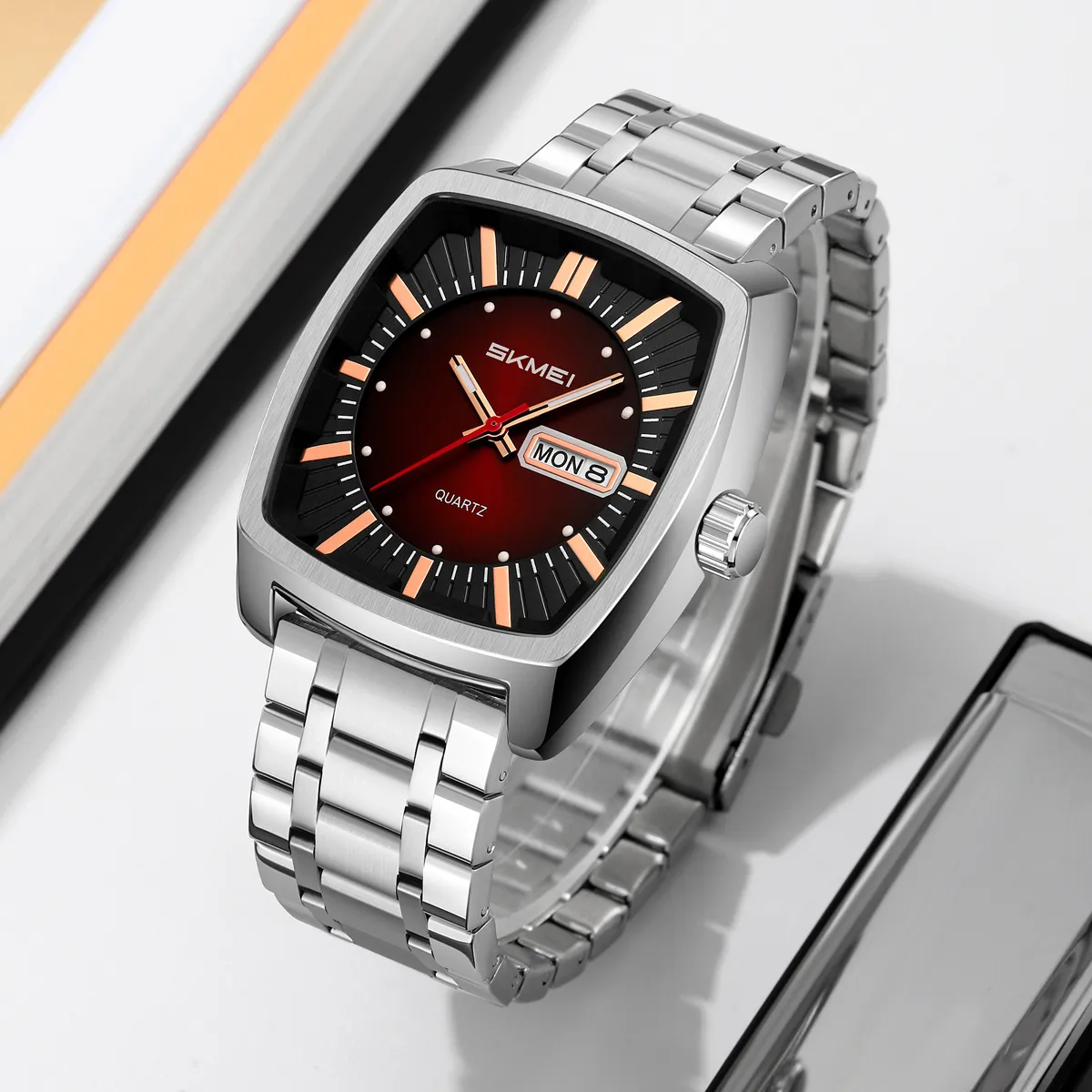 SKMEI 9354 Business Analog Quartz Watch — view 9 of 12
